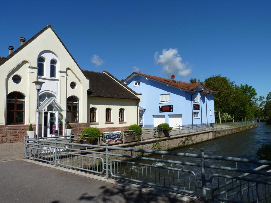 Hotel Muehleinsel Kenzingen Luaran gambar