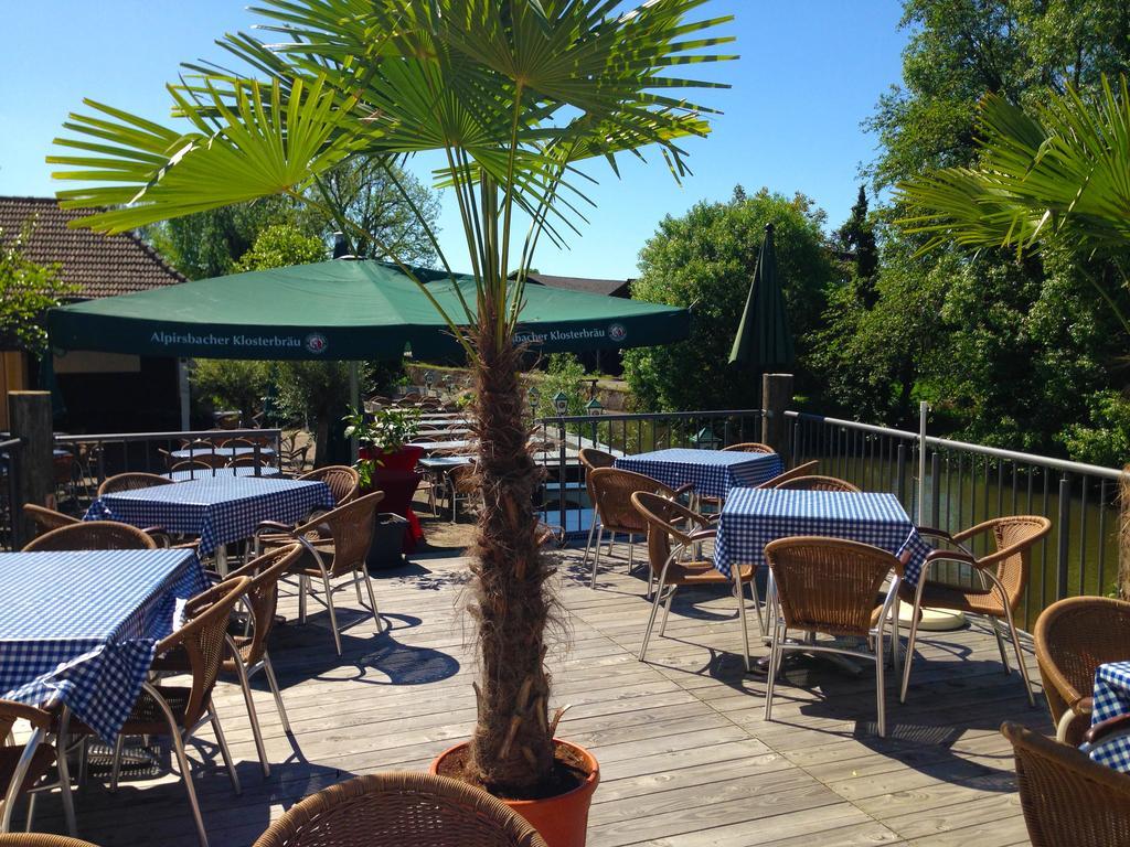 Hotel Muehleinsel Kenzingen Luaran gambar