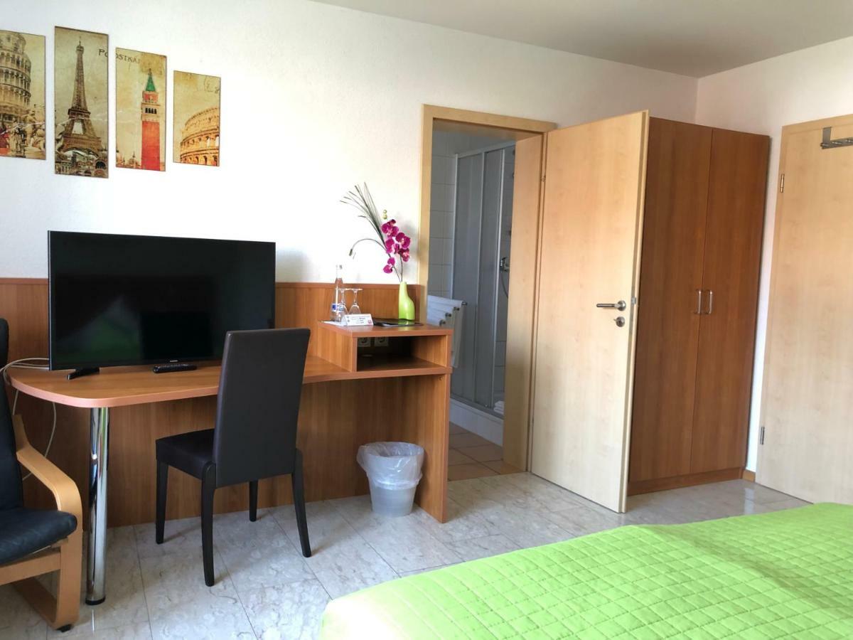 Hotel Muehleinsel Kenzingen Luaran gambar