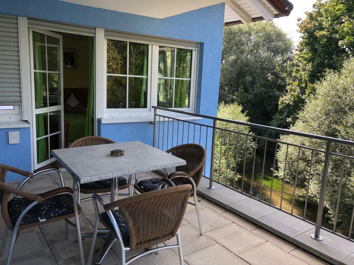 Hotel Muehleinsel Kenzingen Luaran gambar